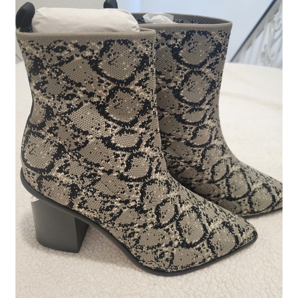 Steven by Steve Madden Nikia Animal Print Sock Booties Grey Black Sz 9